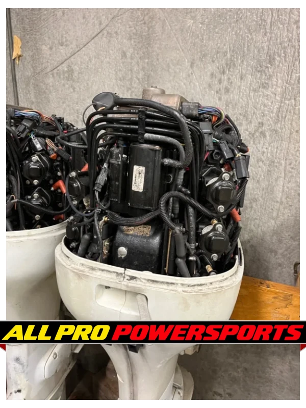 1999 Evinrude 150 hp DI Outboard Motor Engine 25″ Counter Rotation Parts – photo 9 of 11