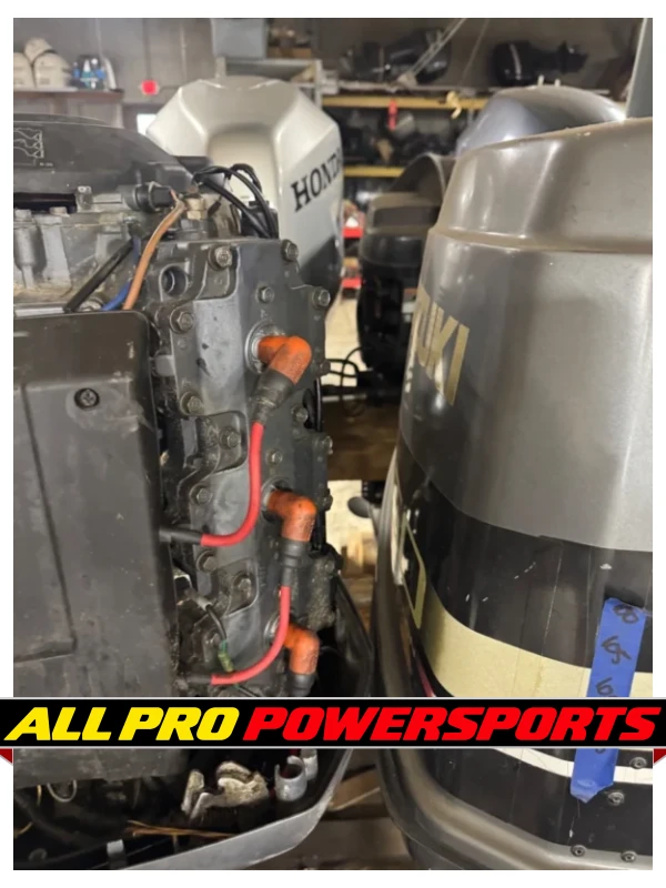 1999 Yamaha 225 Saltwater Series II OX66 2-Stroke 30″ Outboard Motor Engine – photo 12 of 14