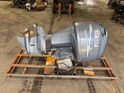~2000 Yamaha 200 HPDI 25″ Outboard Motor Engine Good Shape Runs Well V6