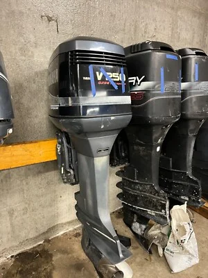 2001 Yamaha 250 Saltwater Series II OX66 2-Stroke 30″ Outboard Motor Engine