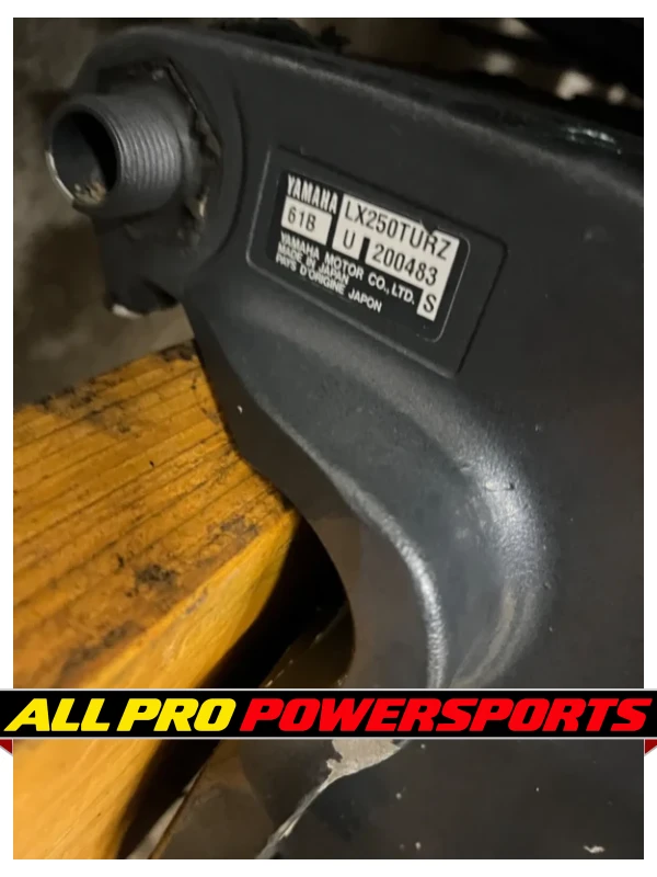 2001 Yamaha 250 Saltwater Series II OX66 2-Stroke 30″ Outboard Motor Engine – photo 7 of 12