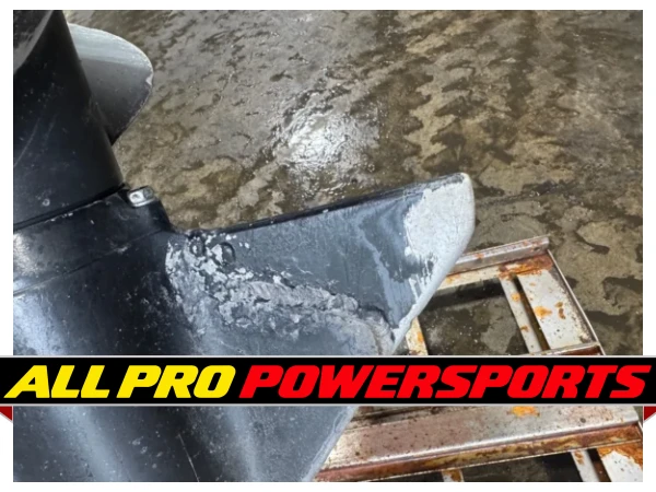 2002 Suzuki DF140 140 hp 4-Stroke 25″ Outboard Motor Engine Runs Well Prop – photo 5 of 14