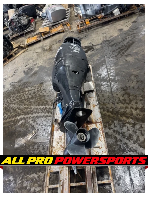 2002 Suzuki DF140 140 hp 4-Stroke 25″ Outboard Motor Engine Runs Well Prop – photo 6 of 14