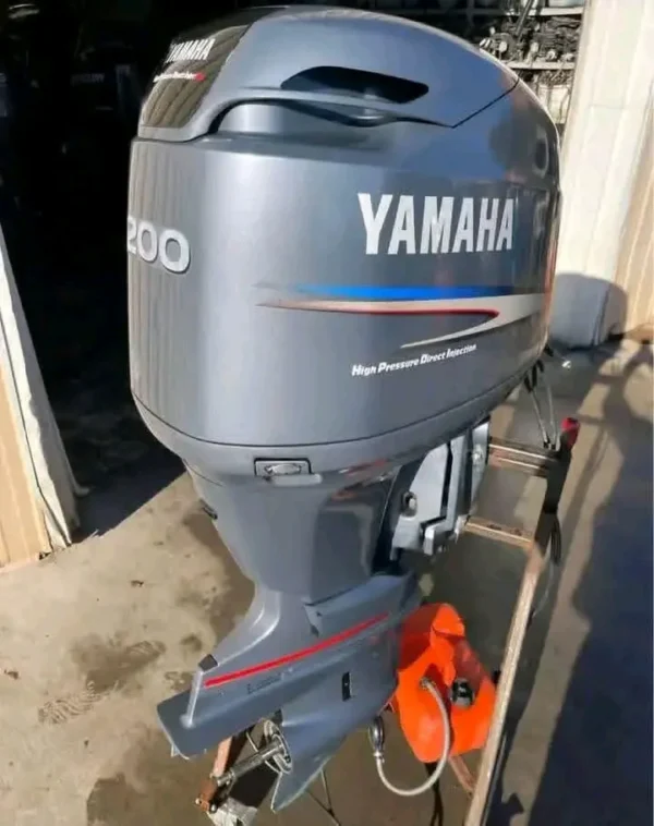 2002 Yamaha 200 HP HPDI Direct Injected 2-Stroke Outboard Motor – Premium Condition, Fully Serviced & Ready to Install