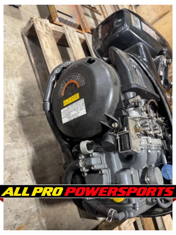 2004 Suzuki DF25 25 hp 4-Stroke 20″ Outboard Motor Engine Four Stroke – photo 8 of 11