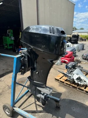 2005 Mercury F25 hp 4-Stroke 20″ 25 HP Outboard Motor Engine Four Stroke