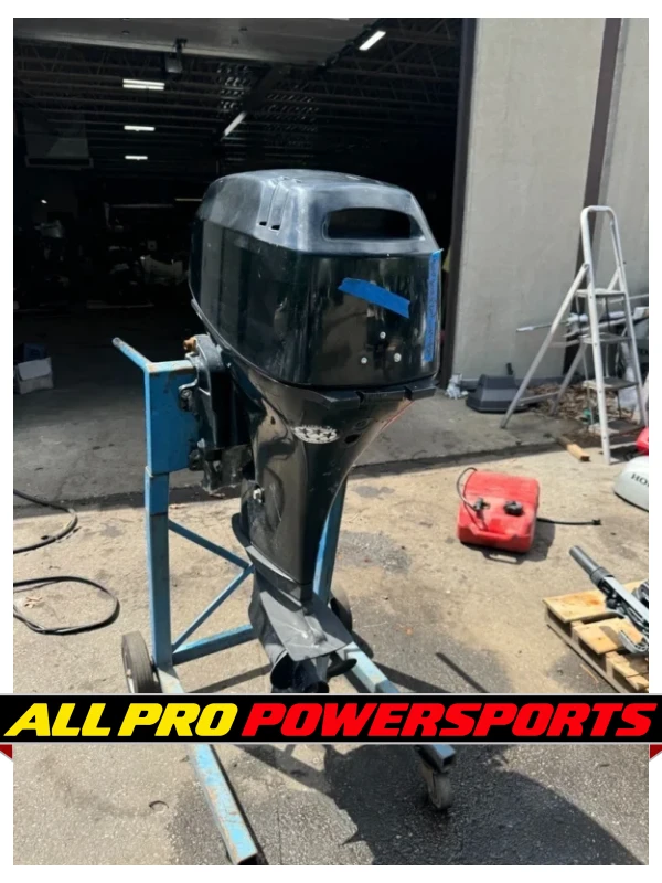 2005 Mercury F25 hp 4-Stroke 20″ 25 HP Outboard Motor Engine Four Stroke – photo 3 of 12