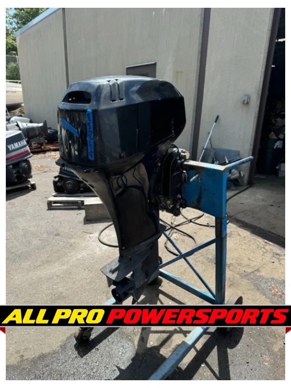2005 Mercury F25 hp 4-Stroke 20″ 25 HP Outboard Motor Engine Four Stroke – photo 4 of 12