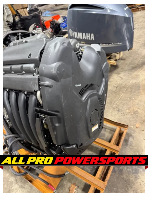 2008 Yamaha F350 V8 4-Stroke 25″ Outboard Motor Engine Counter Rotation – photo 9 of 12