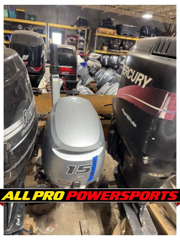 ~2010 Honda BF15 15 hp 4-Stroke 15″ Outboard Motor Engine Runs Well Tiller – photo 4 of 12