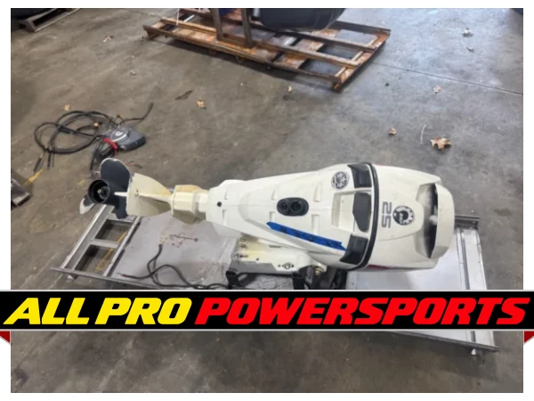 2013 Evinrude Etec 25 hp DFI Outboard Motor Engine 20″ E-Tec BRP Controls – photo 5 of 16