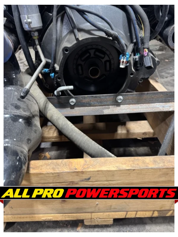 2014 Indmar 6.2 L Ford Raptor Marine MPI Fuel Injected Inboard Takeout Engine – photo 13 of 15