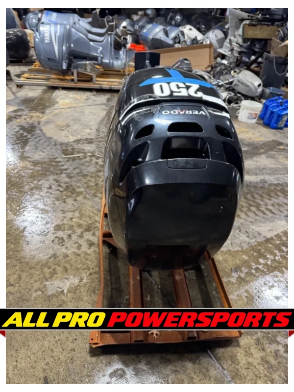 2015 Mercury 250 CXXL Verado 4-Stroke 30″ Outboard Motor Four Stroke Nice – photo 4 of 12