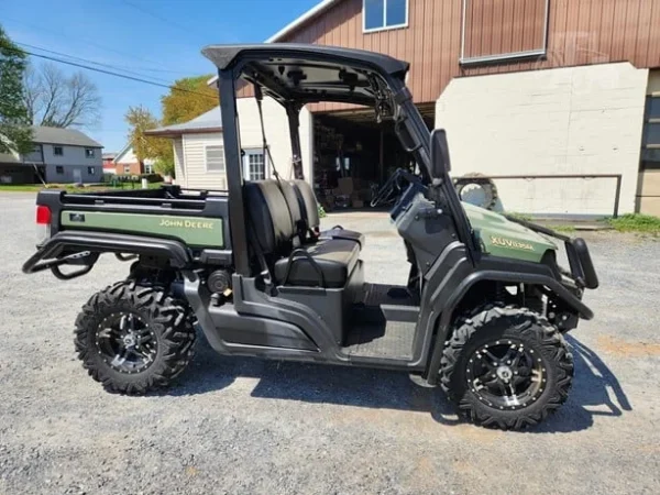 2018 John Deere Gator XUV 835M 4WD Utility Cart for Sale