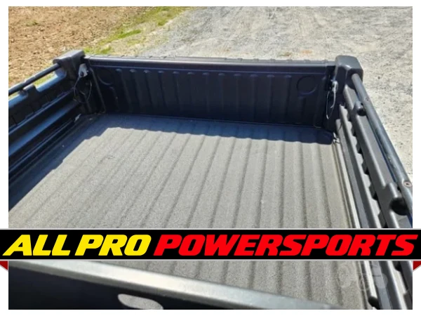 2018 John Deere Gator XUV 835M 4WD Utility Cart for Sale