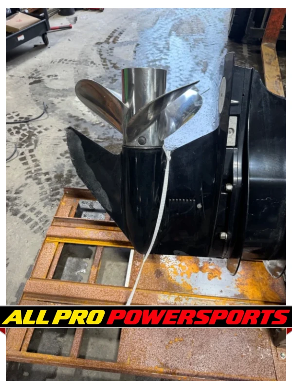 2018 Mercury F150 4-Stroke 25″ 150 hp Outboard Motor Four Stroke Nice Prop – photo 4 of 13
