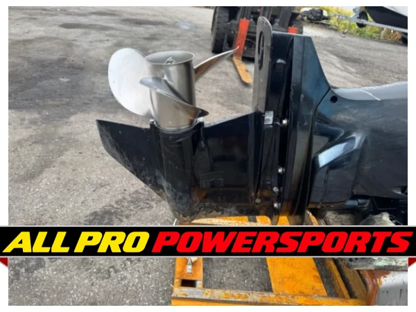 2019 Suzuki DF200 200 hp 4-Stroke 25″ Outboard Motor Engine Prop – photo 4 of 14