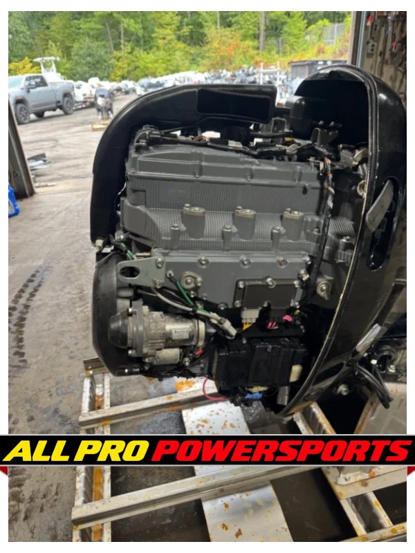 2019 Suzuki DF200 200 hp 4-Stroke 25″ Outboard Motor Engine Runs Well Prop – photo 14 of 15