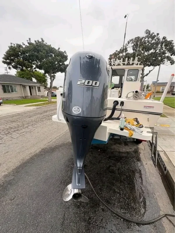 2022 Yamaha 200HP – Reliable Power with Proven Durability and Low Hours Outboard Motor