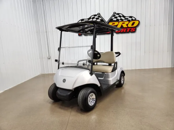 2022 Yamaha Drive 2 Gas EFI QuieTech Golf Cart, Moonstone