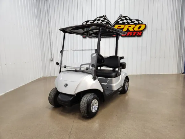 2022 Yamaha Drive 2 Gas EFI QuieTech Golf Cart, Moonstone