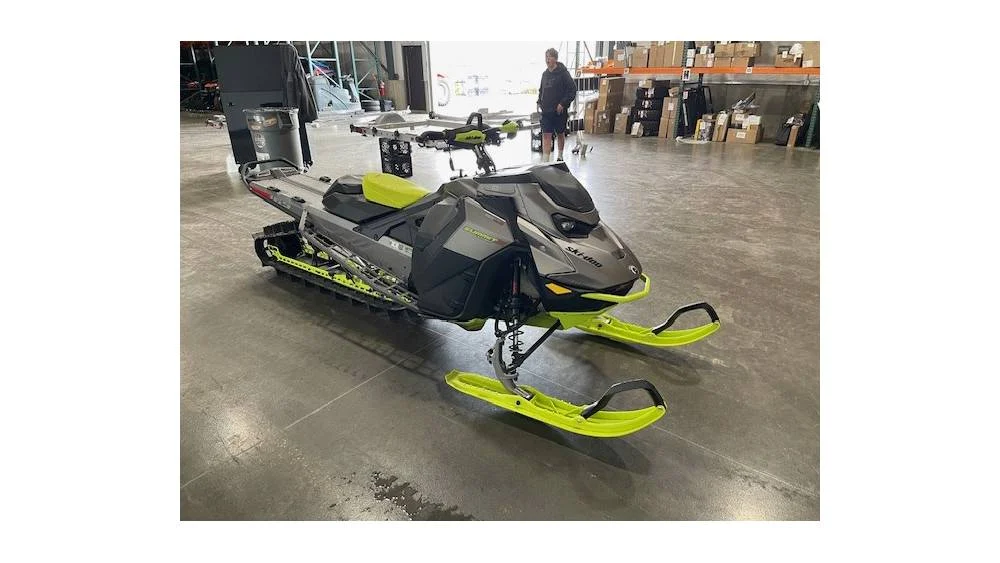 2023 Ski-Doo SUMMIT EXP 165 850 Turbo Snowmobile w/10.25" Screen for Sale