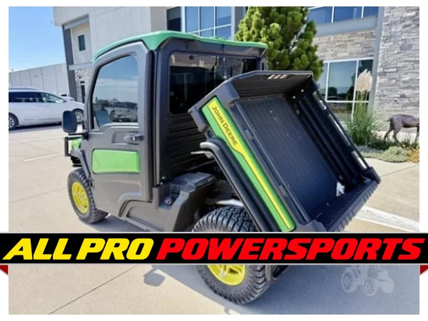 2024 John Deere Gator XUV 835R Signature Edition 4WD Utility Cart for Sale