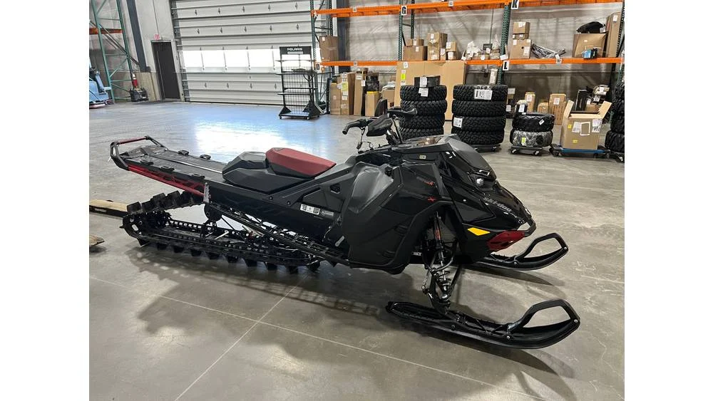 2024 Ski-Doo SUMMIT Expert Turbo 175" 10.25" Screen Snowmobile for Sale