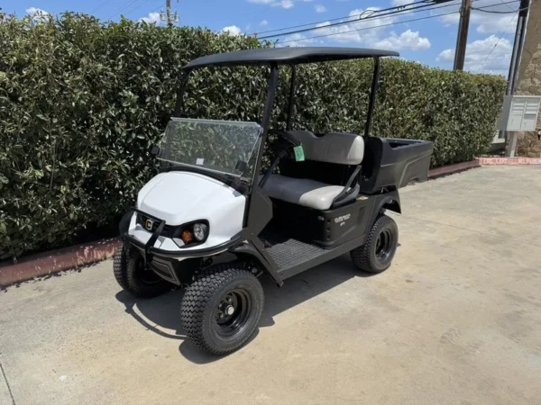 2025 Cushman® Hauler® 800X Gas Golf Cart for Sale