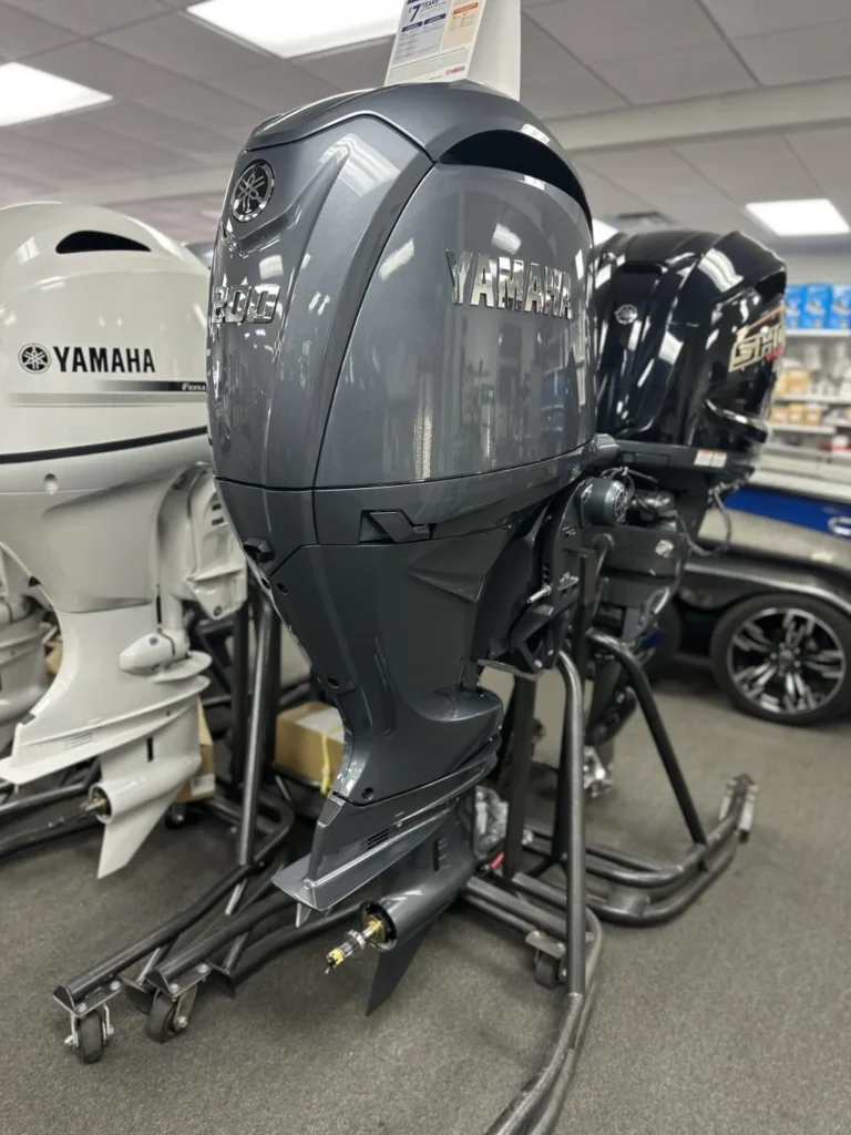2025 Yamaha F200XD 25″ Shaft Outboard Motor