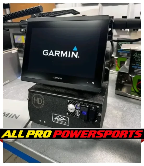 Garmin GPSMAP 8610 / LiveScope Plus Bundle Outboard Motor – photo 2 of 17