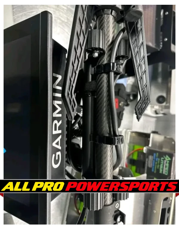 Garmin GPSMAP 8610 / LiveScope Plus Bundle Outboard Motor – photo 6 of 17