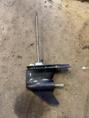 Mercury 135 150 Verado 4-Stroke 25″ Left Hand Counter Rotation Lower Unit Nice Outboard Motor