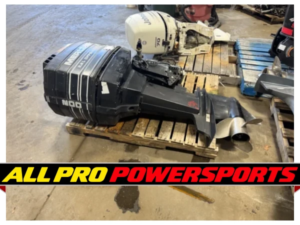 Mercury 200 hp 2-Stroke 25″ 2.5L Carb Black Max Outboard Motor Engine XL – photo 3 of 15