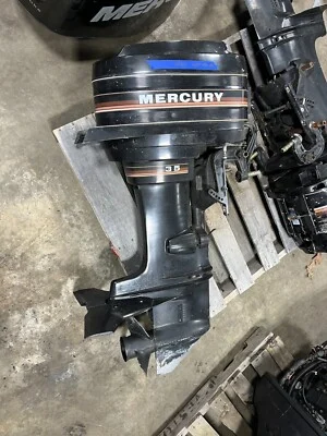 Mercury 35 hp 2-Stroke 20″ Carbureted Outboard Motor Engine Runs Well