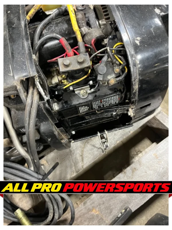 Mercury 35 hp 2-Stroke 20″ Carbureted Outboard Motor Engine Runs Well – photo 10 of 12