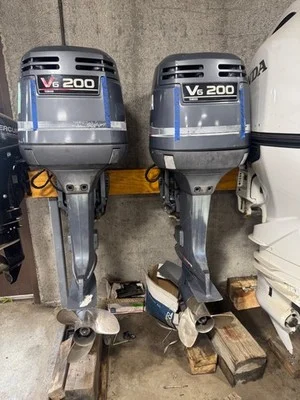 Pair 1996 Yamaha 200 hp Carbureted 2-Stroke 25″ Dual Twin Outboard Motors V6