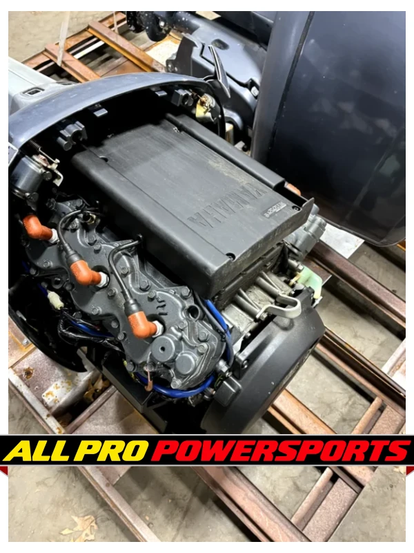 Pair 1999 Yamaha 150 hp Carbureted 2-Stroke 25″ Dual Twin Outboard Motors V6 – photo 11 of 18