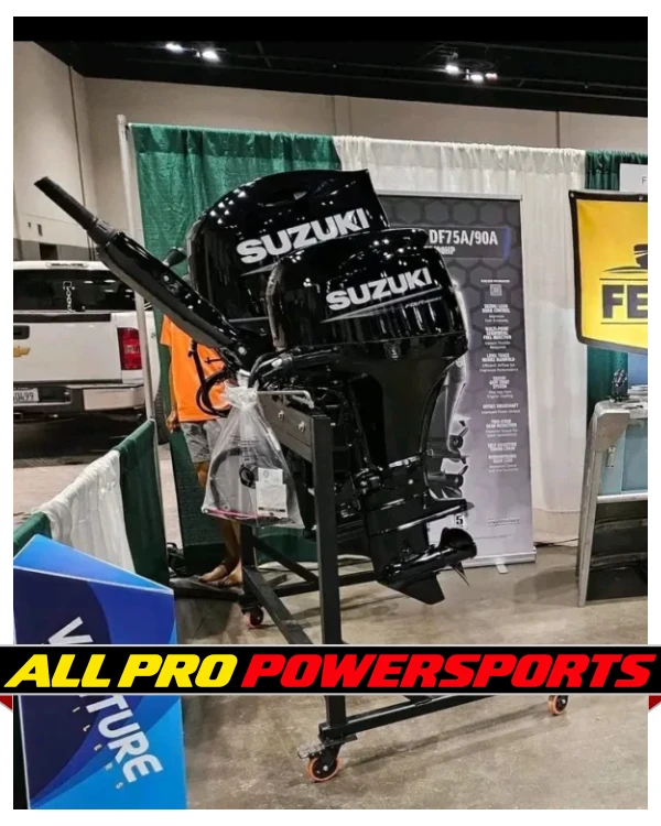 Suzuki 60HP Four-Stroke Outboard Motor with Big Tiller Arm – photo 3 of 15